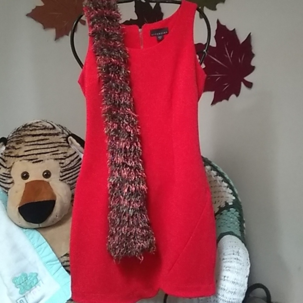 2pc set scarf and dress Attention